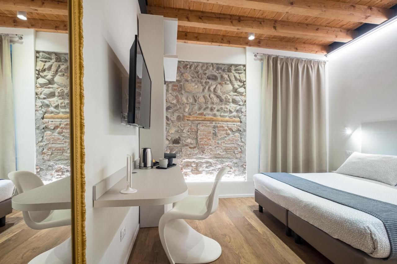 Teatro Romano Easy Suites Verona Exterior photo