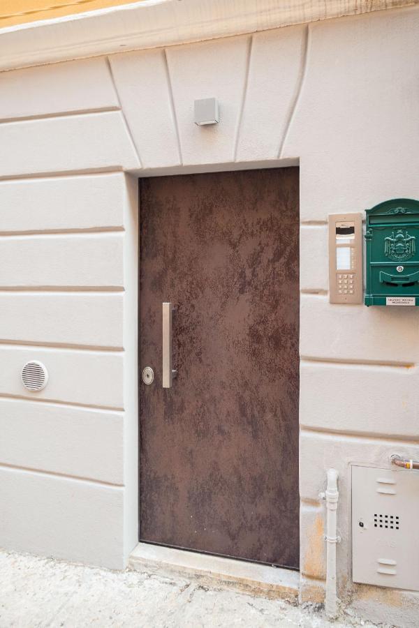 Teatro Romano Easy Suites Verona Exterior photo